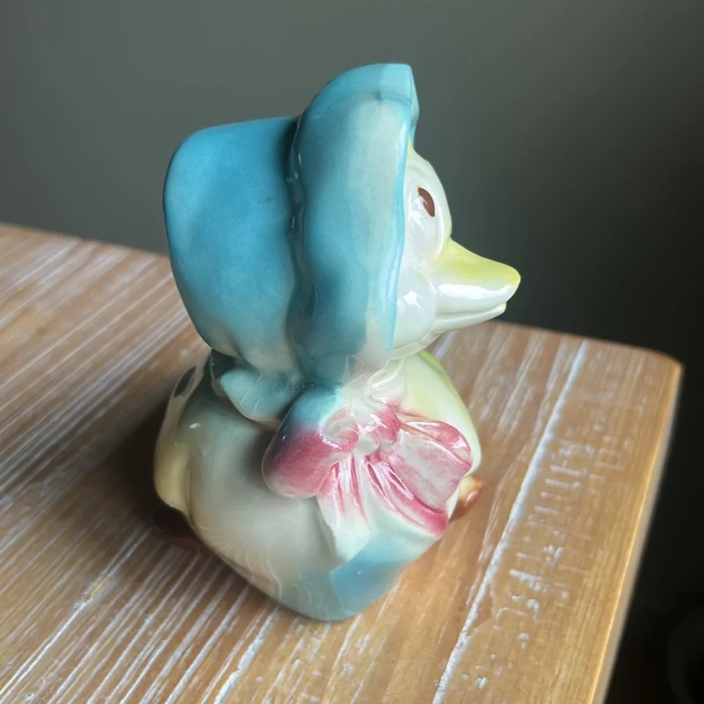 VTG Shawnee Pottery Duck Planter With Bonnet Ceramic Vase 1950's American Bisque - Picture 5 of 11